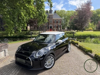 MINI Electric – thumbnail 1