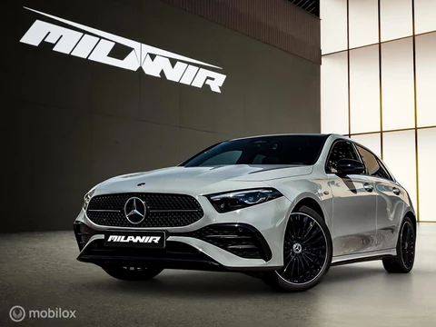 Mercedes A-klasse 250 e AMG Line |Pano |Sfeer |ACC |19"