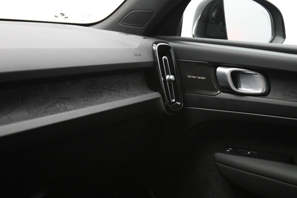 Volvo XC40 – foto 34