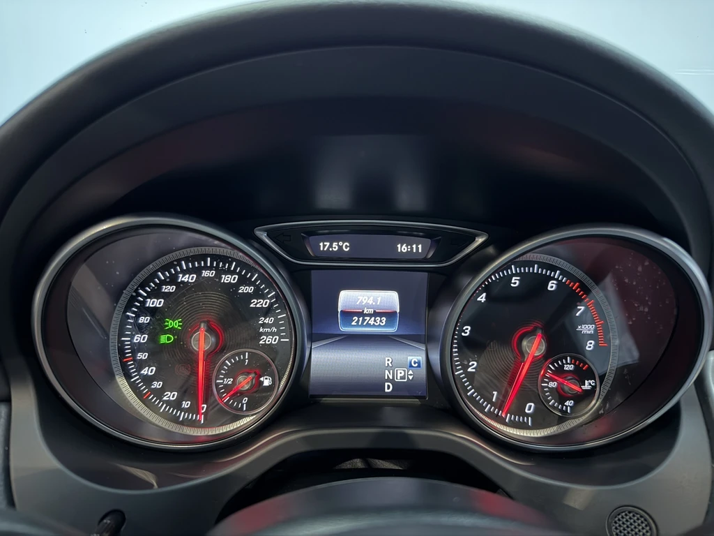 Mercedes-Benz CLA – foto 15