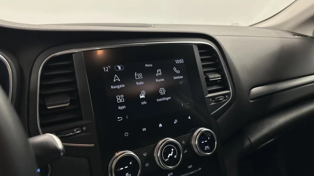 Renault Megane E-Tech – foto 35