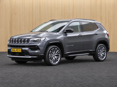 Jeep Compass 1.5T e-Hybrid S Automaat | Navi / Leder / Camera