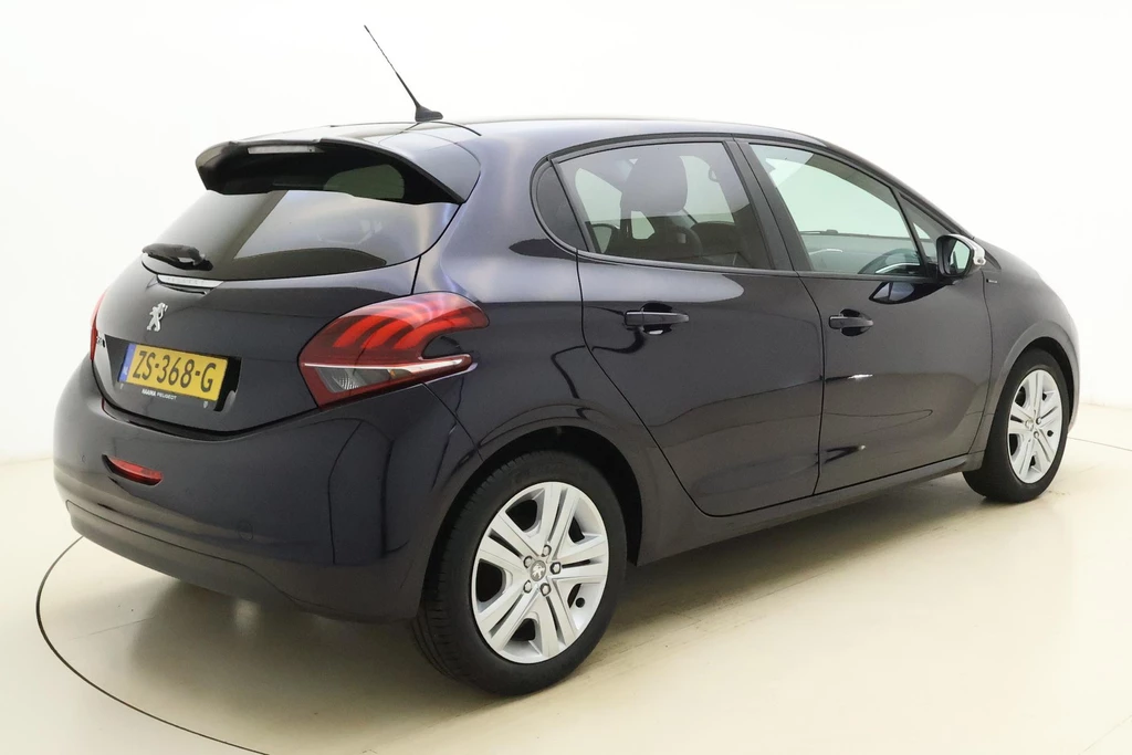 Peugeot 208 – foto 6