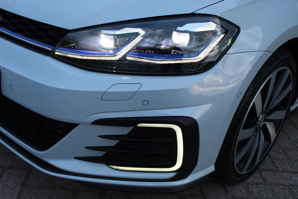 Volkswagen Golf – foto 36
