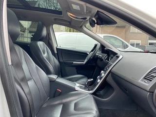 Volvo XC60 – thumbnail 7