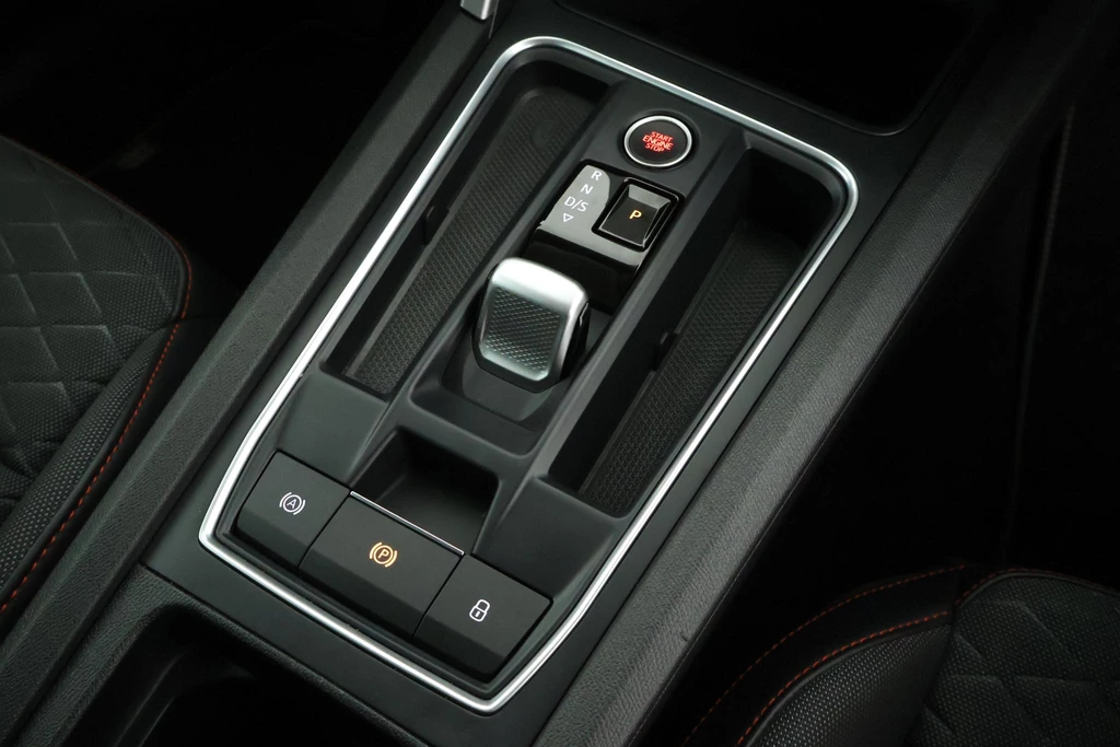 SEAT Leon – foto 34