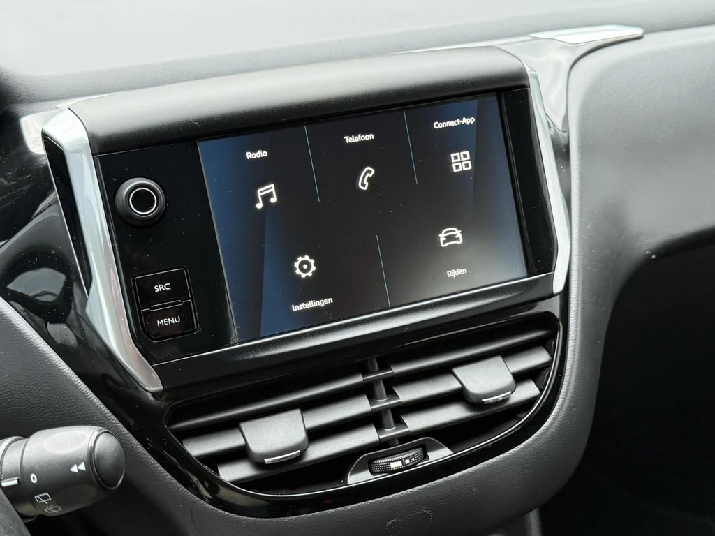 Peugeot 208 – foto 16