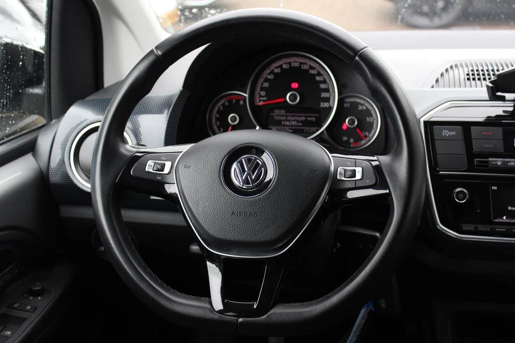 Volkswagen up! – foto 18