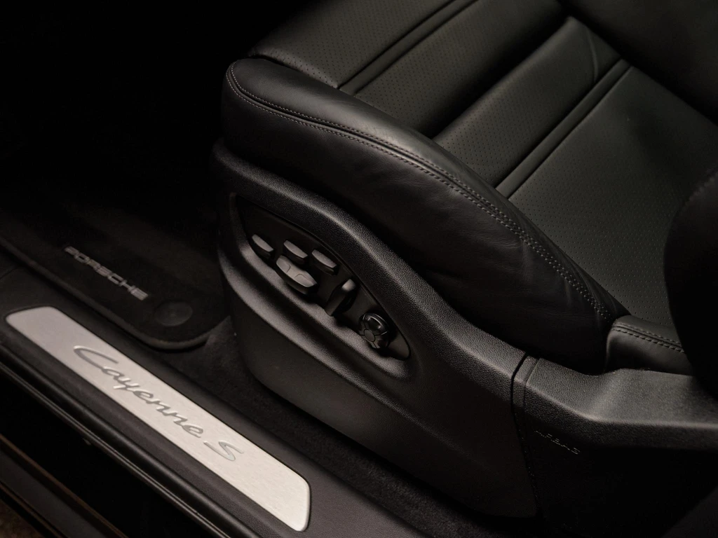 Porsche Cayenne – foto 13