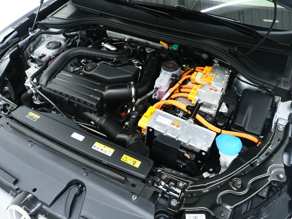 Volkswagen Passat – foto 12