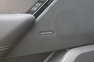 Land Rover Range Rover Velar – thumbnail 27
