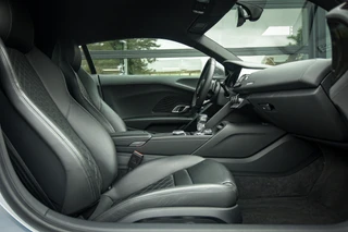 Audi R8 – thumbnail 28