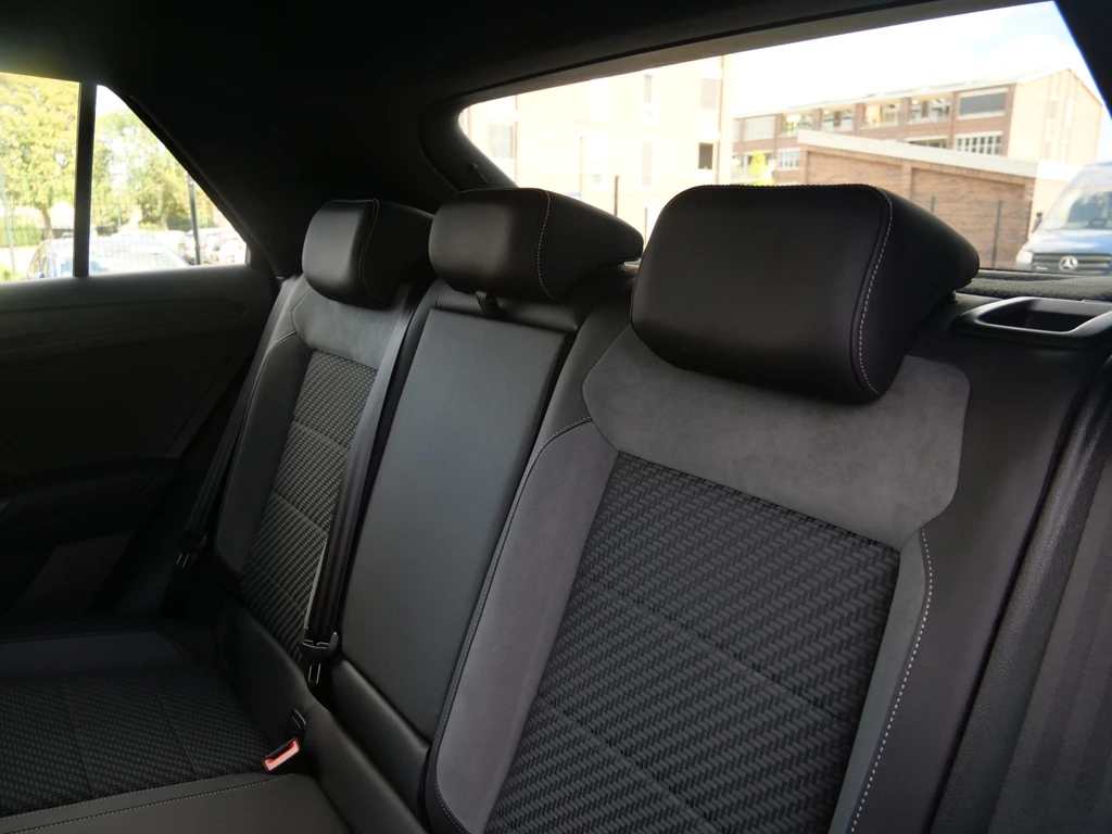 Volkswagen T-Roc – foto 15