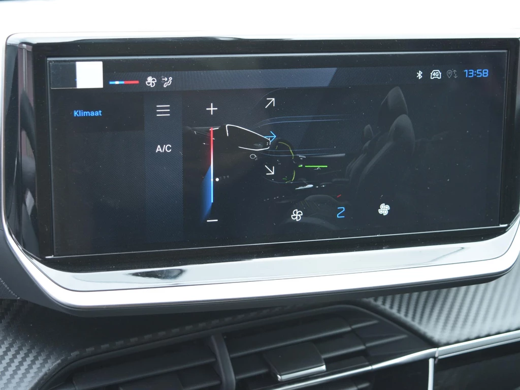 Peugeot 208 – foto 13