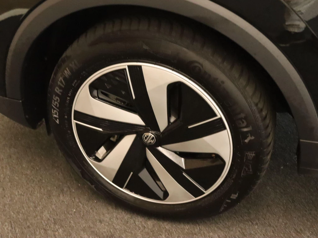 MG ZS EV – foto 11