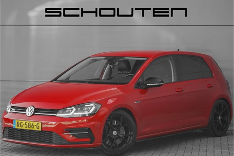 Volkswagen Golf 7.5 1.5 TSI Highline Business R Massage Leder CarPlay 18"