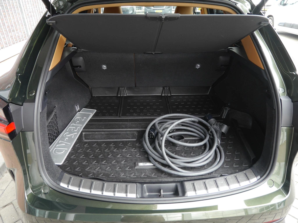 Lexus NX – foto 12