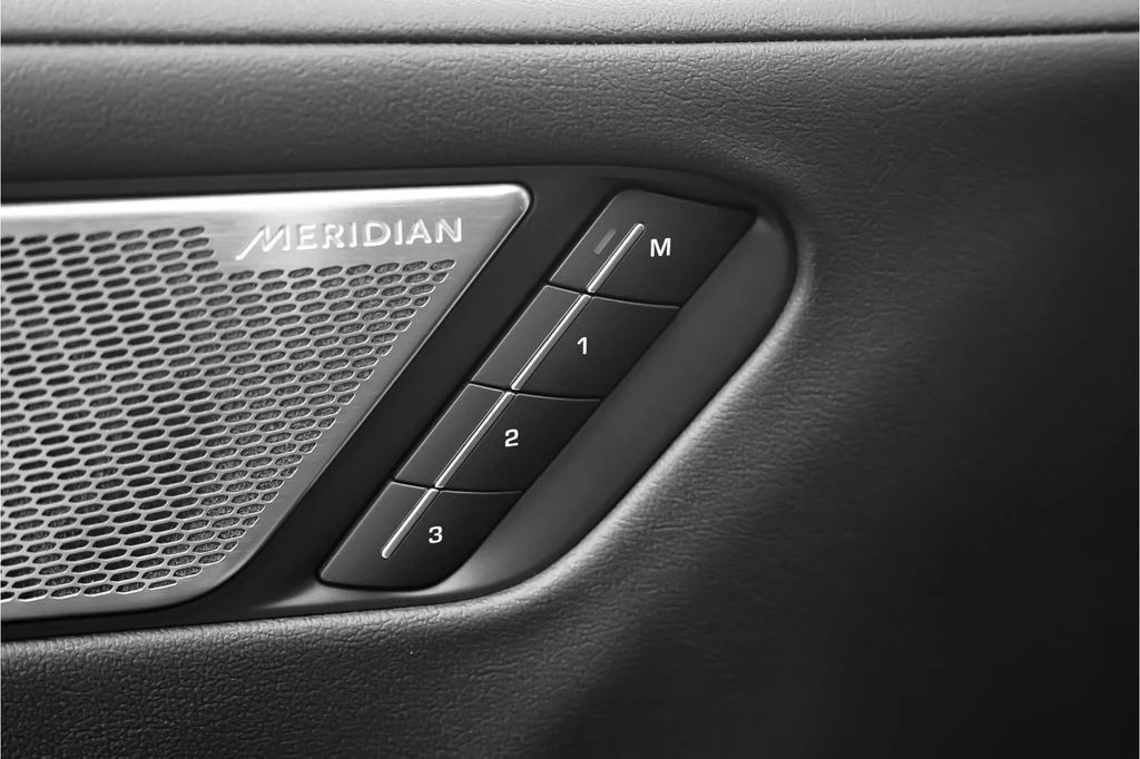Jaguar I-PACE – foto 34