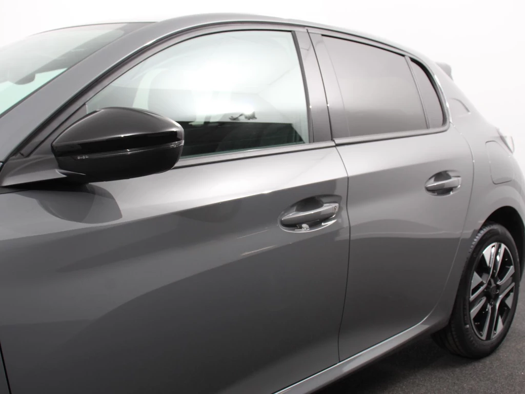 Peugeot 208 – foto 2