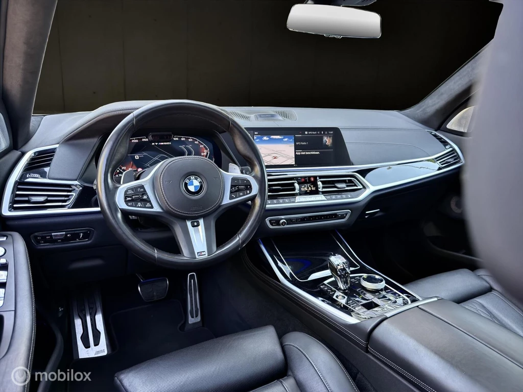 BMW X7 – foto 8