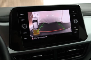 Volkswagen T-Roc – thumbnail 10