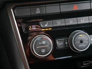 Volkswagen T-Roc – thumbnail 24
