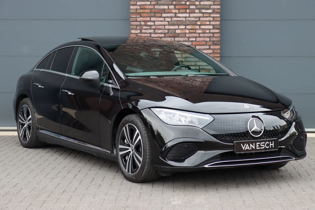Mercedes-Benz EQE – foto 8