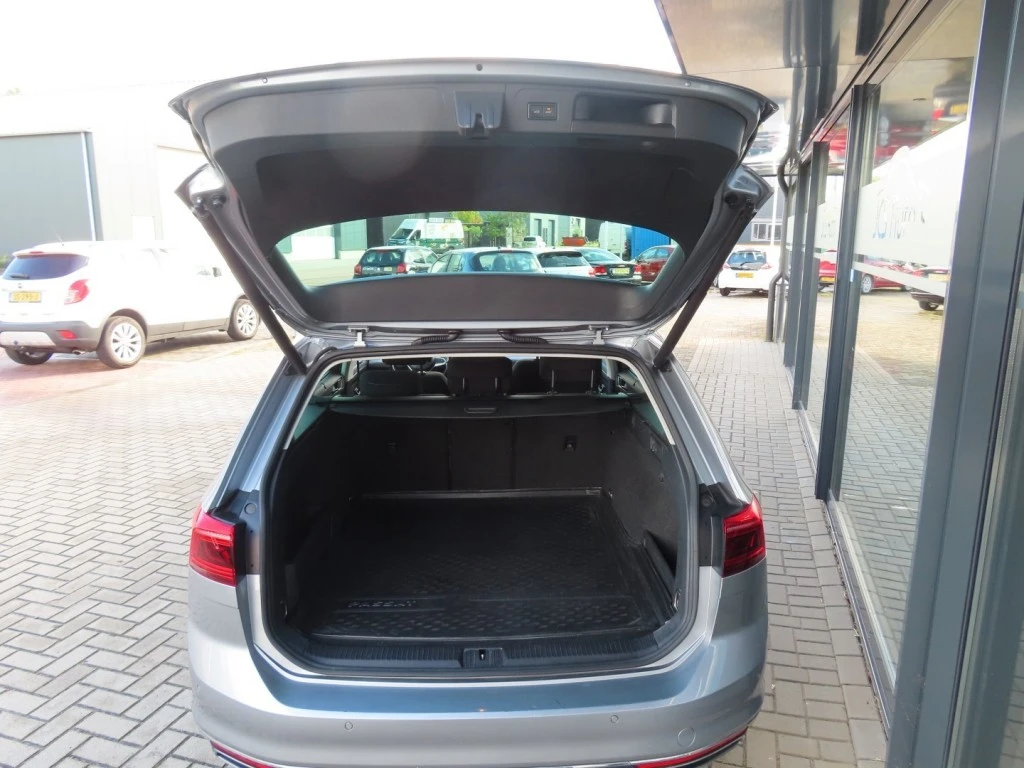 Volkswagen Passat – foto 9