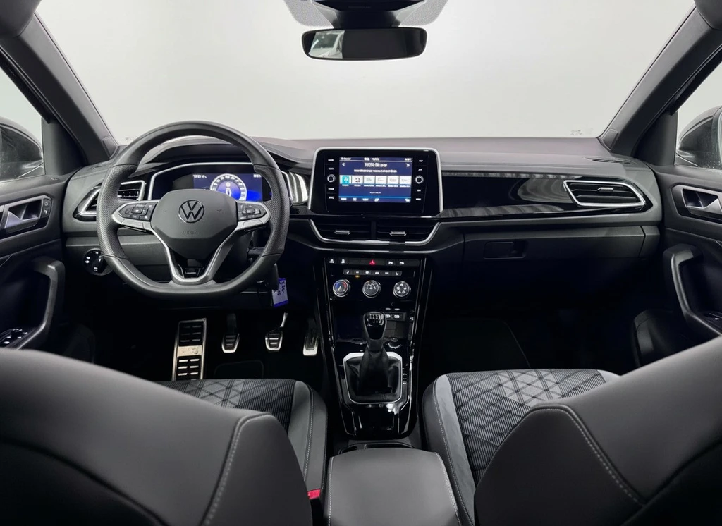 Volkswagen T-Roc – foto 12