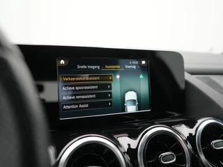 Mercedes-Benz GLA – thumbnail 32