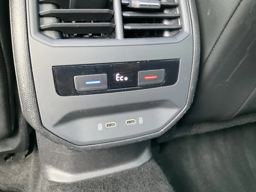 SEAT Leon – foto 33