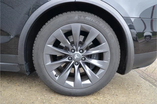 Tesla Model X – thumbnail 35