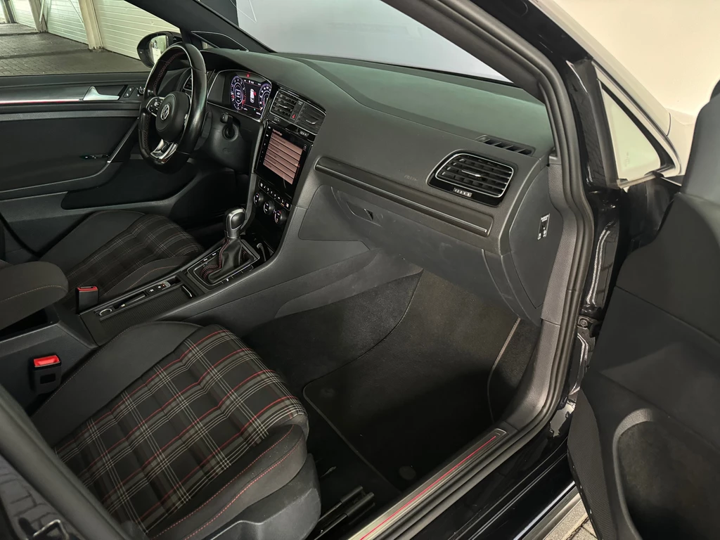 Volkswagen Golf – foto 34