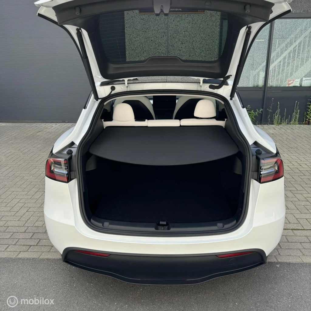 Tesla Model Y – foto 19