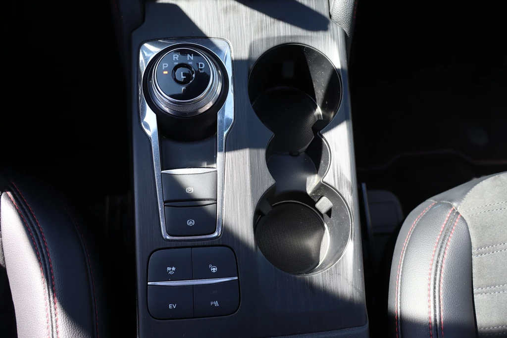 Ford Kuga – foto 23