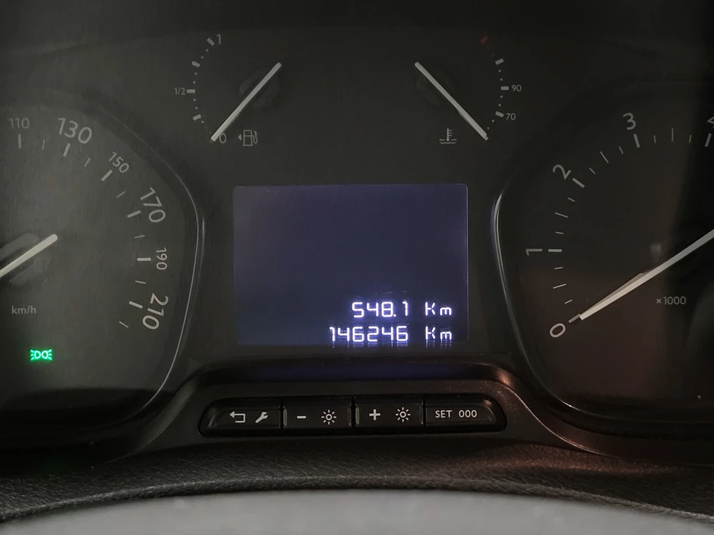 Opel Vivaro – foto 14