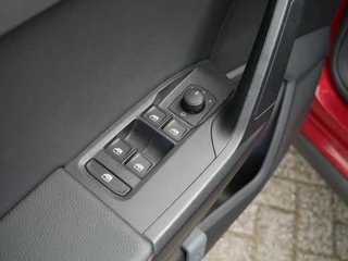 SEAT Arona – thumbnail 20