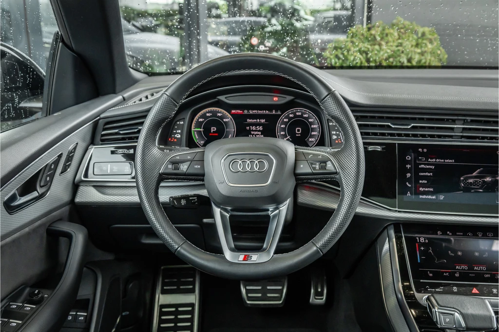 Audi Q8 – foto 15