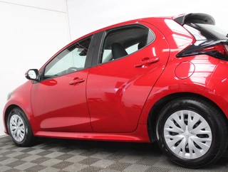Toyota Yaris – thumbnail 3