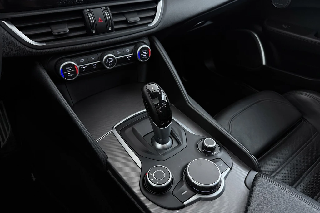 Alfa Romeo Giulia – foto 38