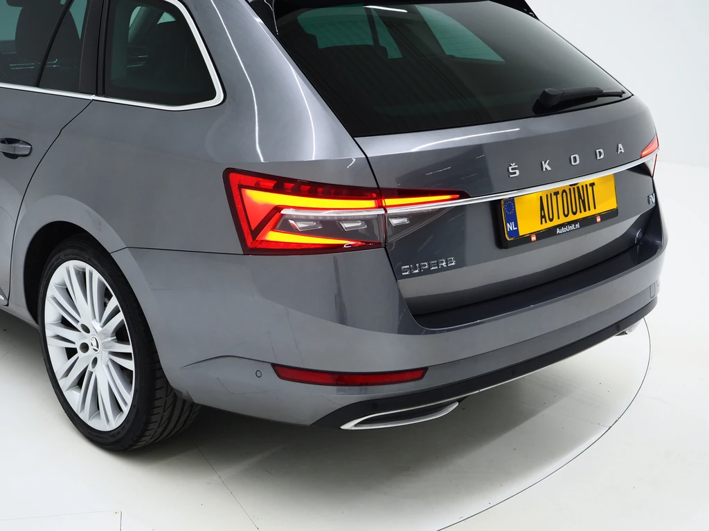 Škoda Superb – foto 4