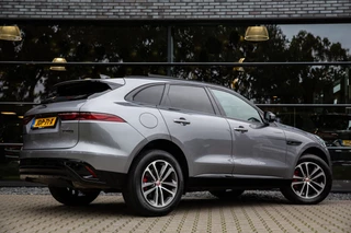 Jaguar F-PACE – thumbnail 3