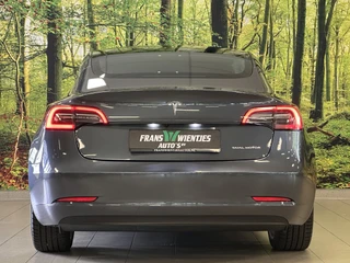 Tesla Model 3 – thumbnail 3