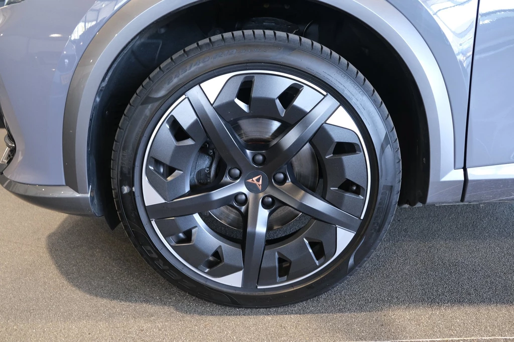 CUPRA Formentor – foto 16