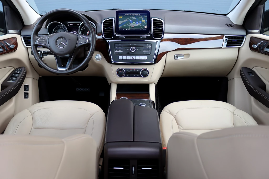 Mercedes-Benz GLE – foto 10