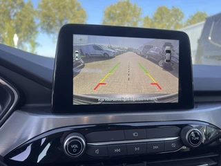 Ford Kuga – thumbnail 16