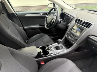 Ford Mondeo – thumbnail 24