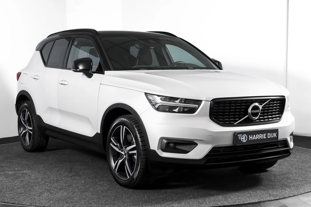 Volvo XC40 – foto 8