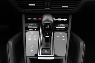 Porsche Cayenne – thumbnail 28
