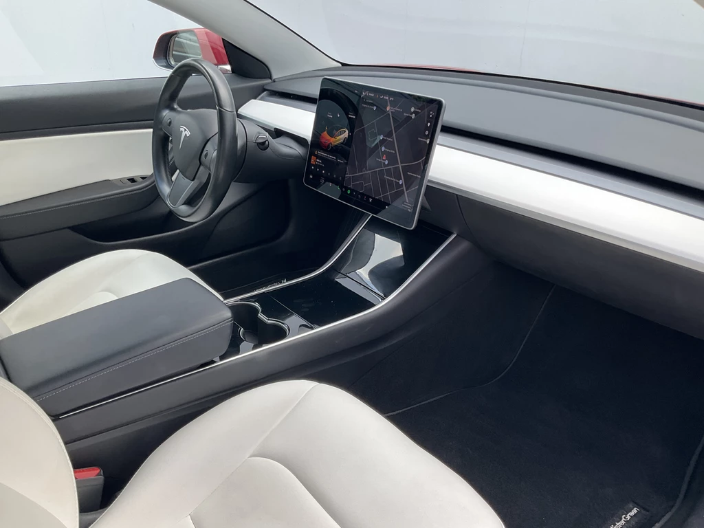 Tesla Model 3 – foto 28